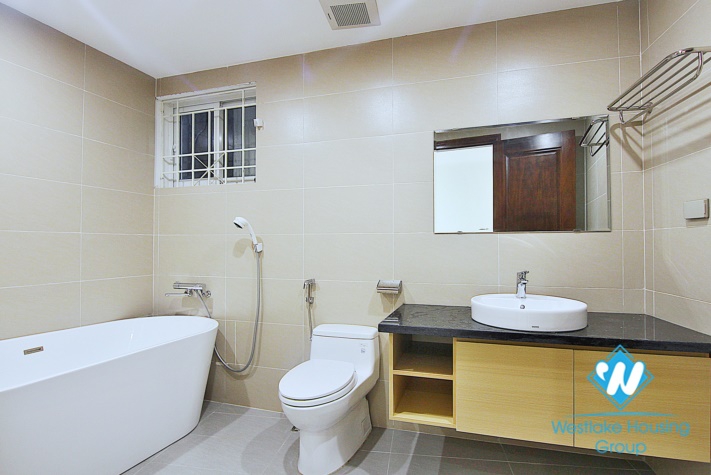 A brand new 1 bedroom apartment with lake view for rent in Quang An, Tay Ho